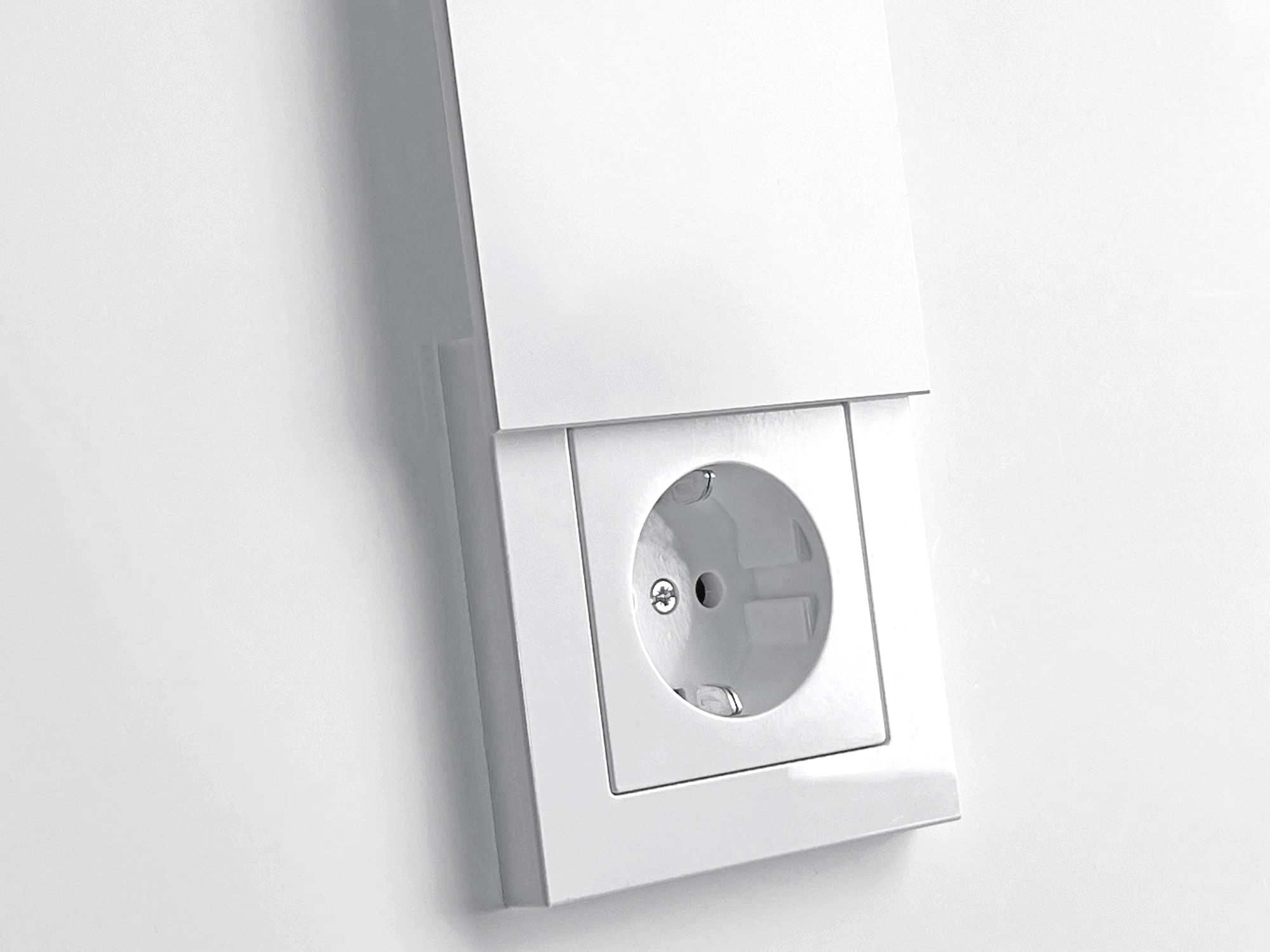 Steckdose-Klappdeckel