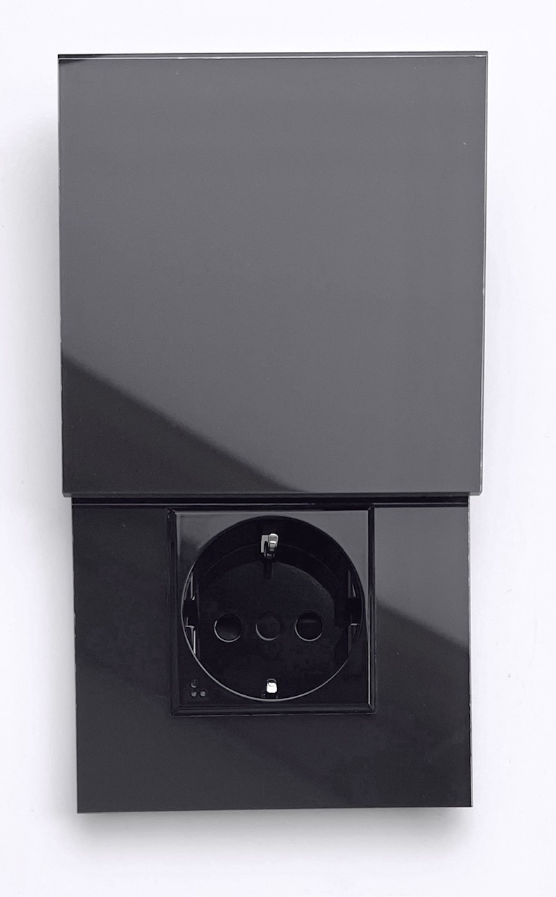 Socket outlet in Farrow & Ball colour of choice. Single with cover. MAXIM