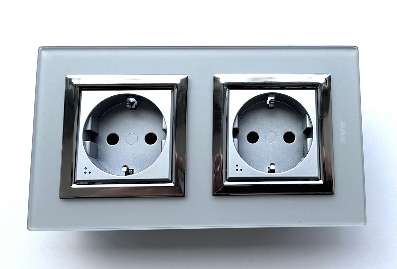 Silbergraue Steckdose VERA gereistes Glas 2-fach